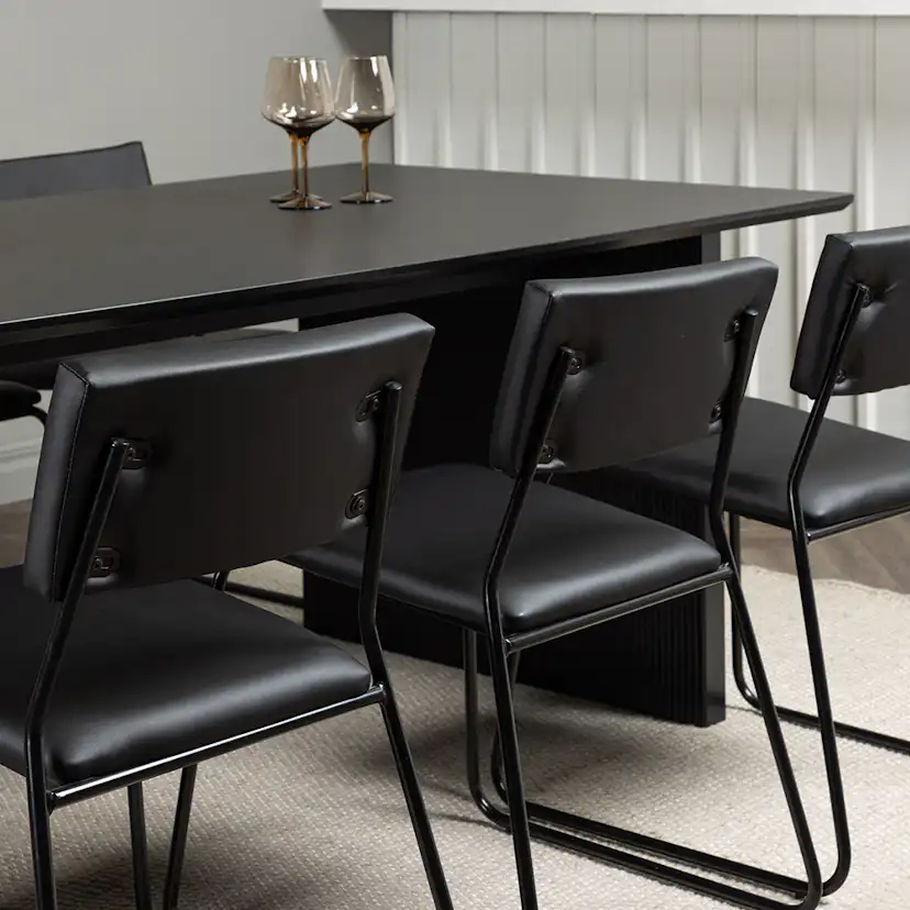 Matgrupp Venture Home Vail med 6 Kenth Stolar