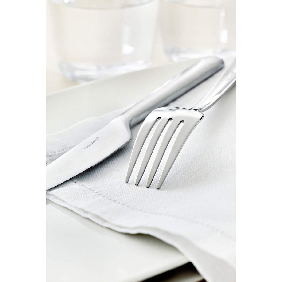 Bestickset Fiskars 16-delar i Gåvoask Matt