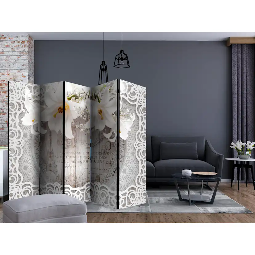 Rumsavdelare Arkiio Lilies and Quilted Background II 225x172 cm
