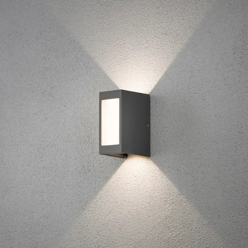 Vägglykta Gnosjö Konstsmide Cremona Upp/Ned/Fram 3X3W High Power LED