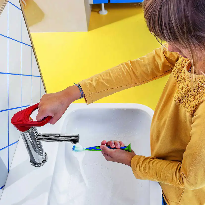 Tvättställsblandare Gustavsberg O.novo Kids Krom/Röd Krom/Röd