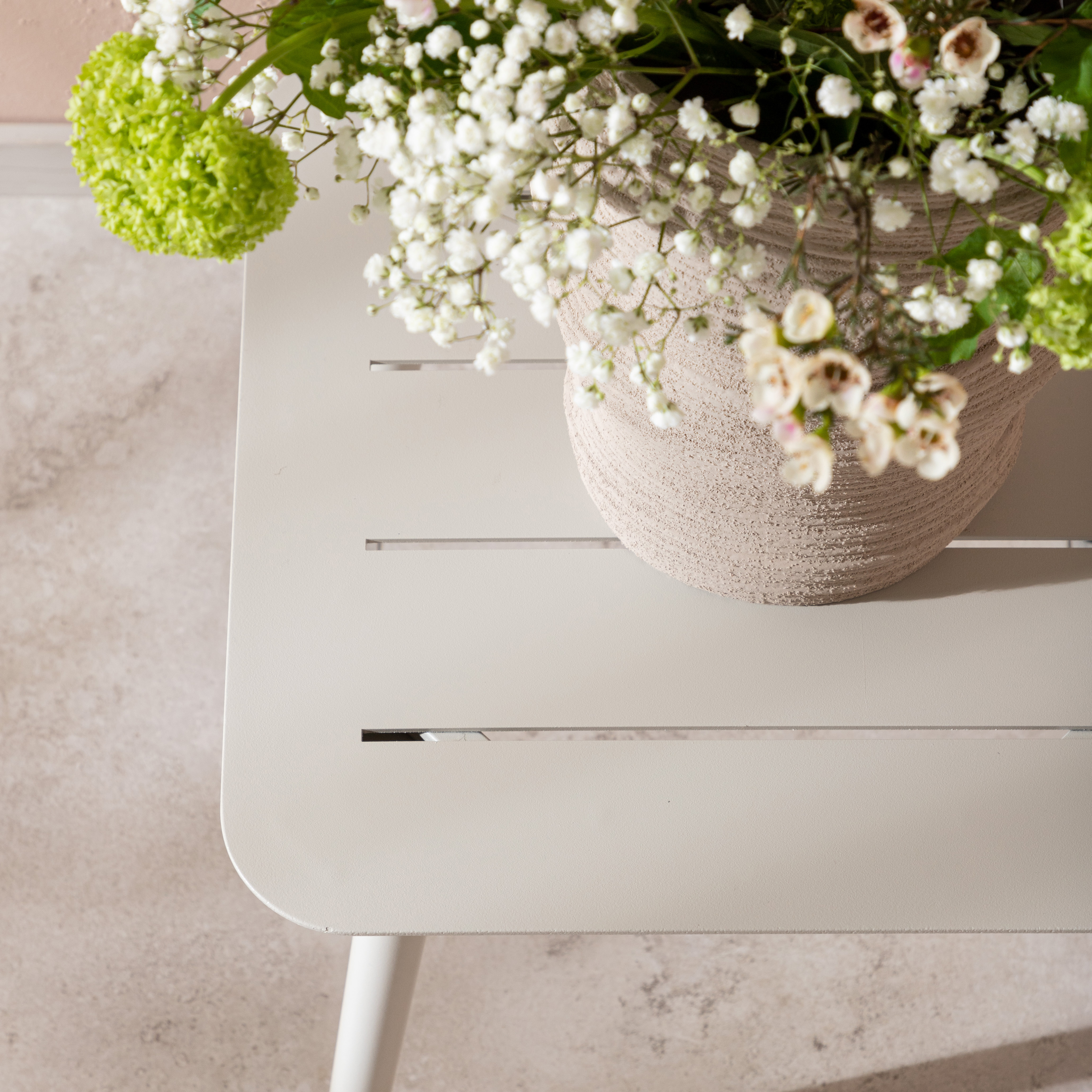 Loungebord Venture Home Lina Avlastningsbord Utomhus i Stål