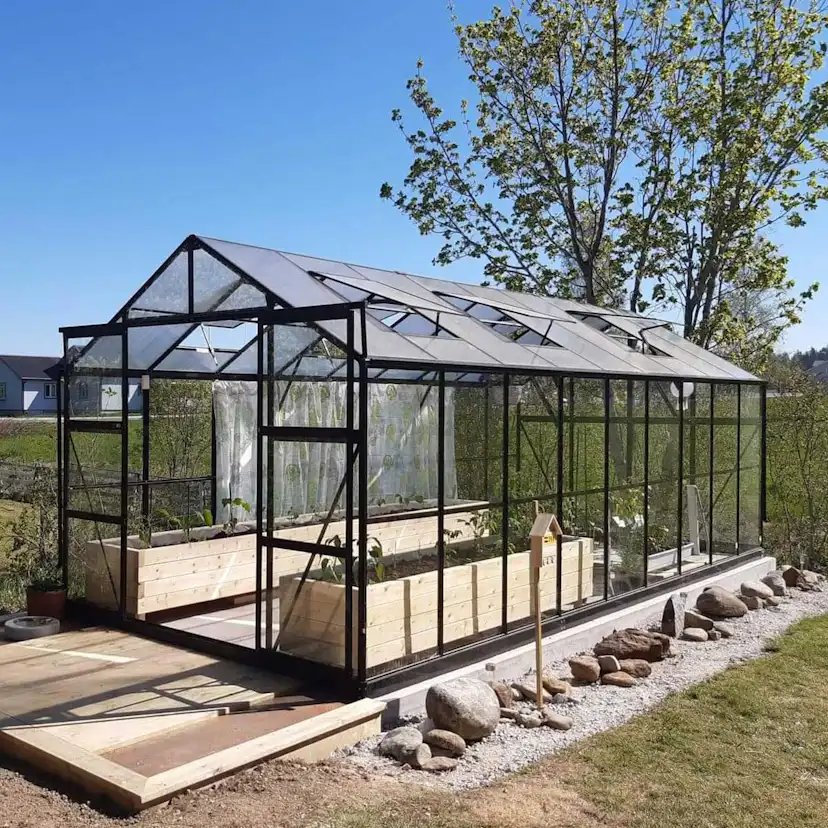 Växthus 14m2, glas, pc-tak, 6 fönster, Svart Svart