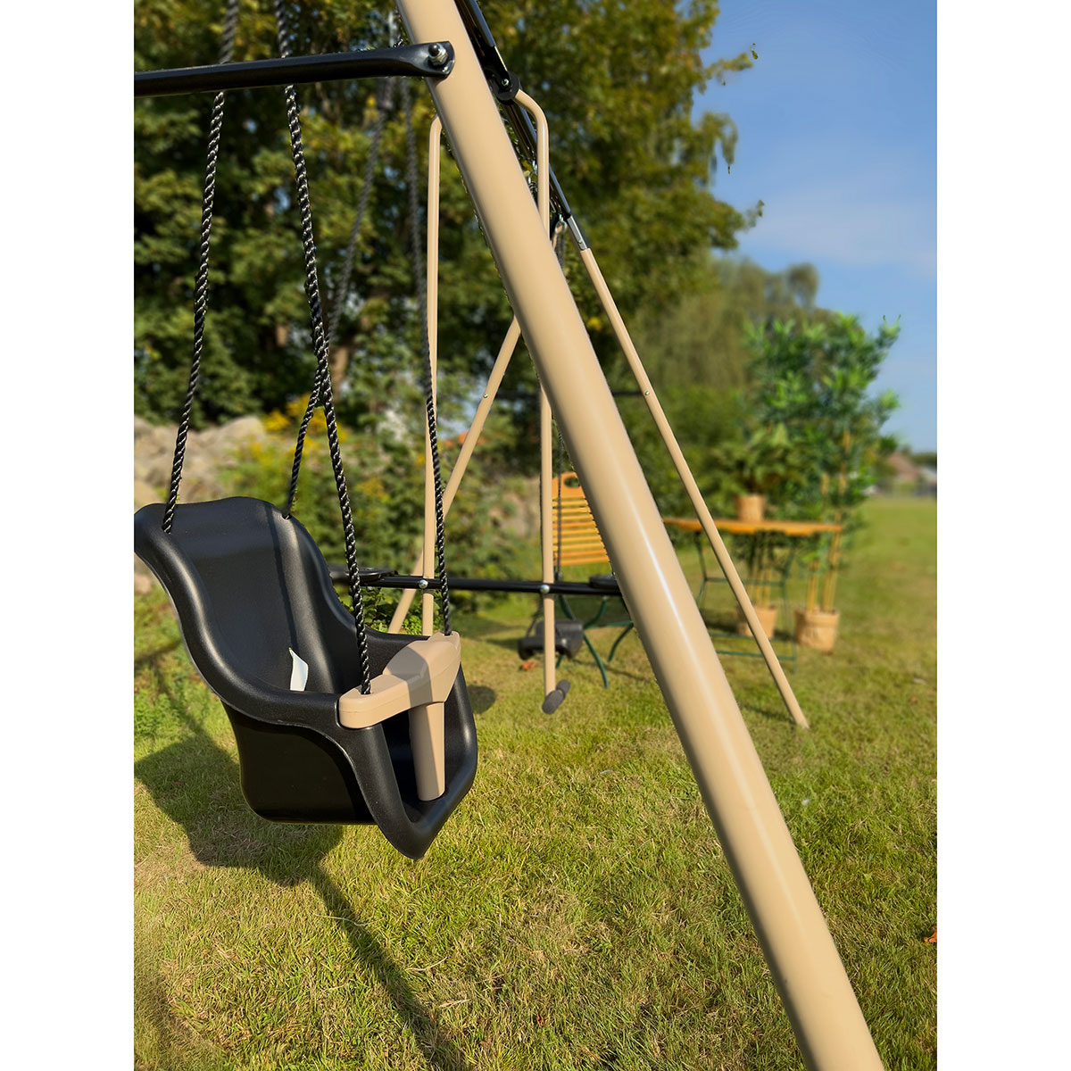 Babysits Hörby Bruk High