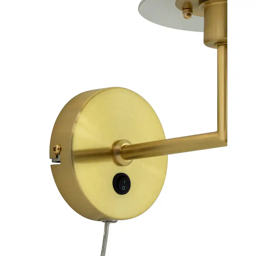 Vägglampa Dyberg Larsen DL20
