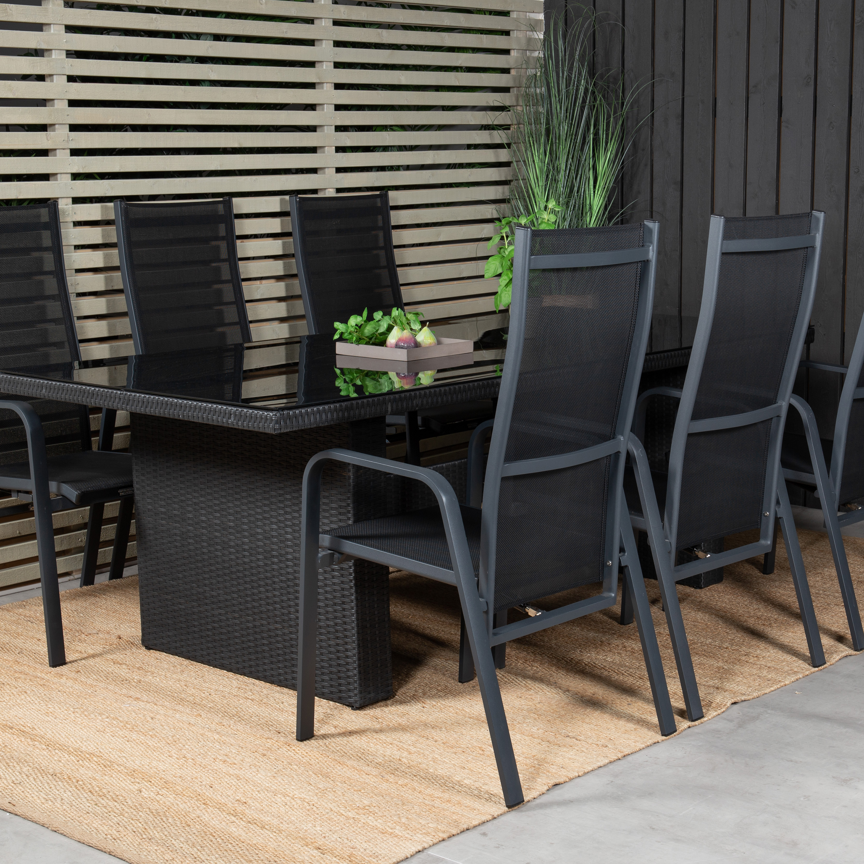 Matgrupp Venture Home Pishi 200 med 6 Copacabana Stolar