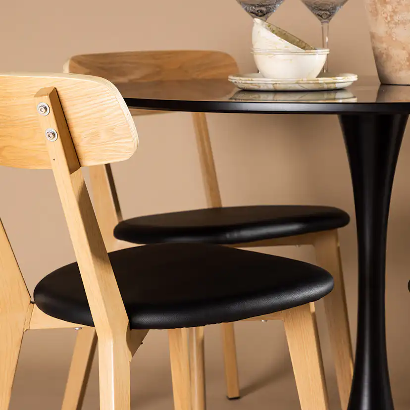 Matgrupp Venture Home Glade Ø 100 cm med 4 Sanjos Stolar