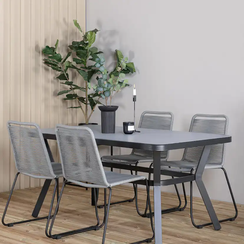 Matgrupp Venture Home Vyn med 4 Lumi Stolar