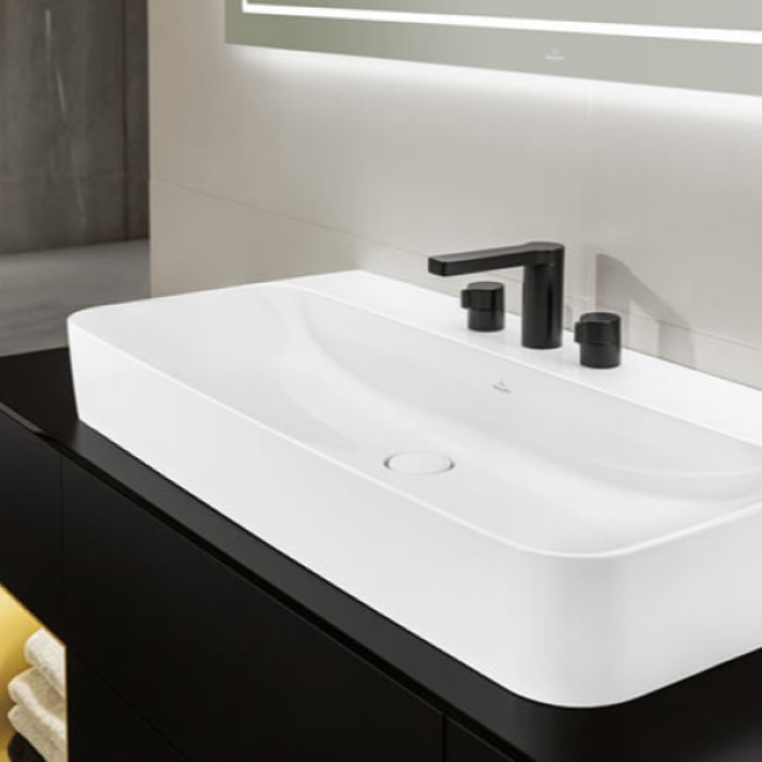 Tvättställsskåp Villeroy & Boch Finion med Två Hyllor och Bänkskiva för Fristående Tvättställ från Artis & Collaro