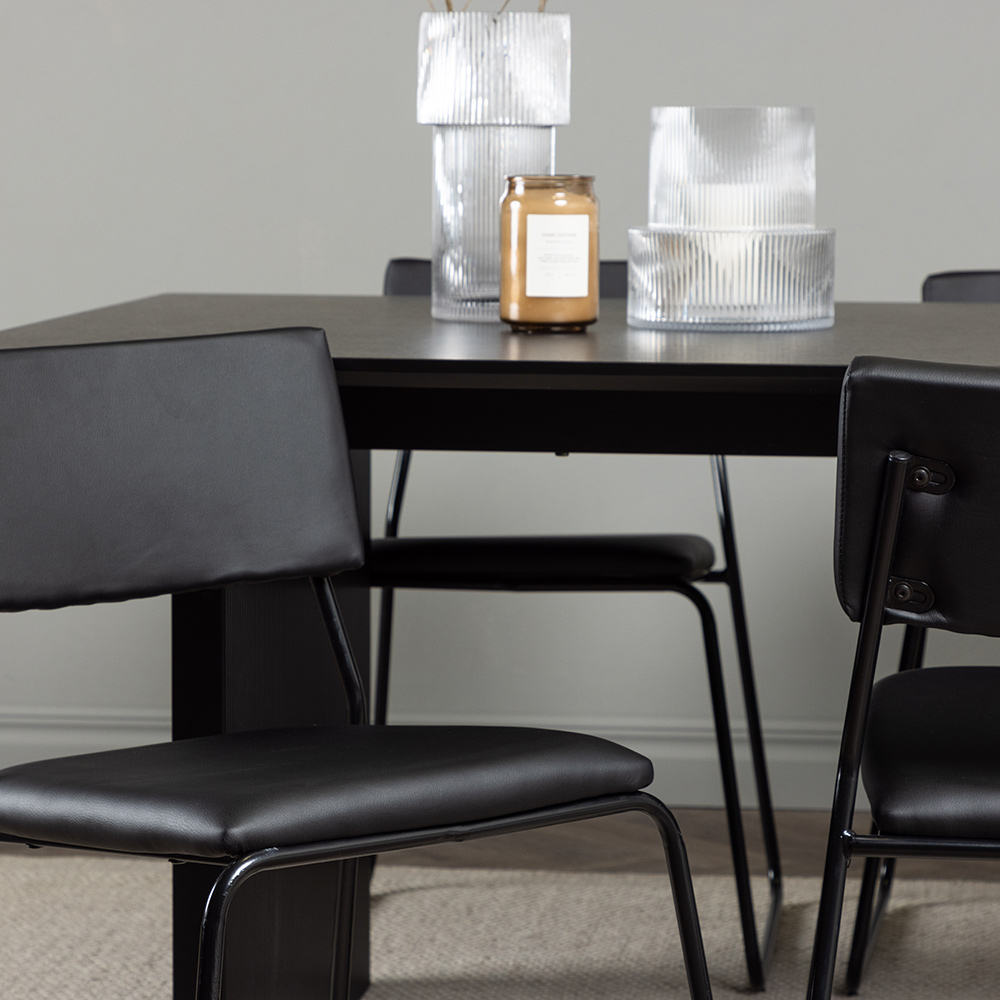 Matgrupp Venture Home Vail med 6 Kenth Stolar