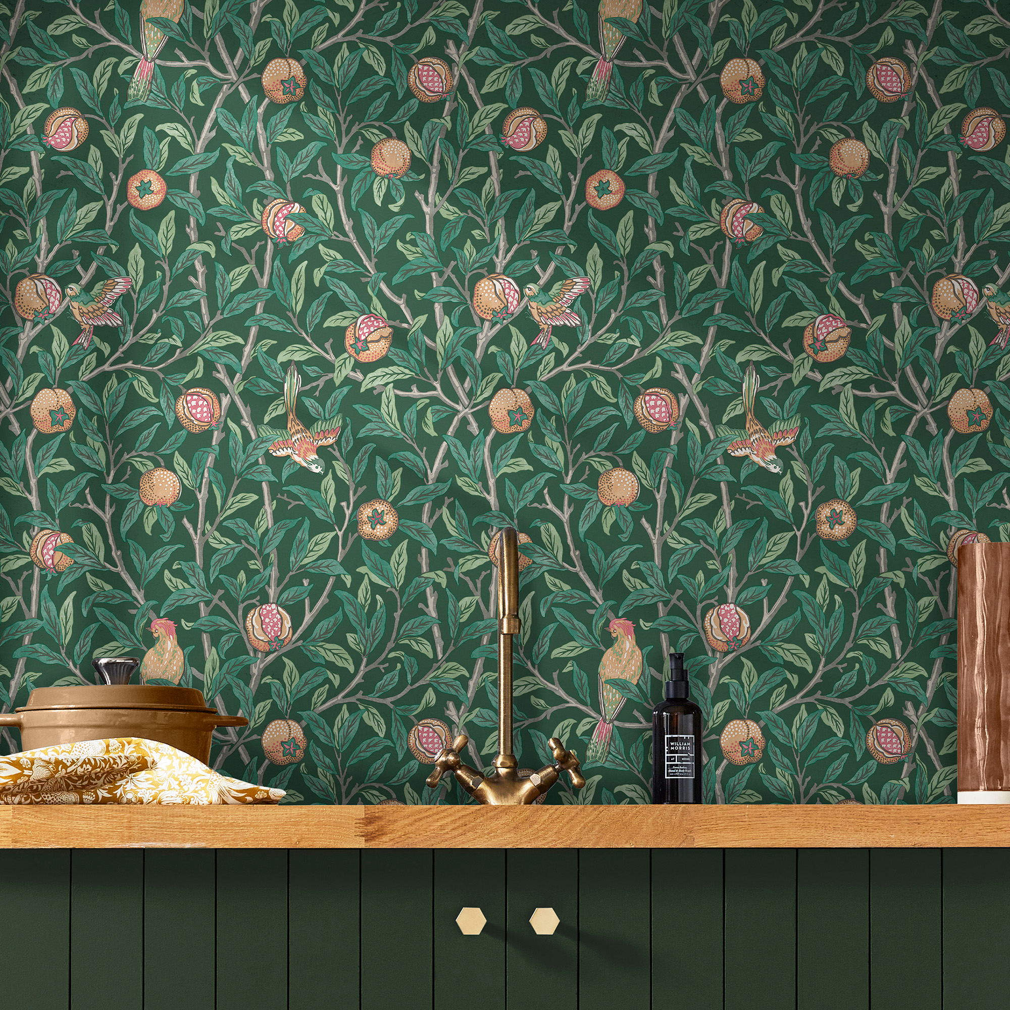 Tapet William Morris At Home Bird & Pomegranate 124260