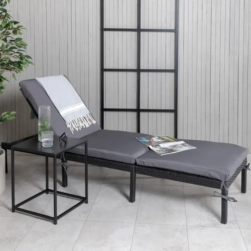 Bilbao sunlounge black wicker/grey cushion Svart/Grå