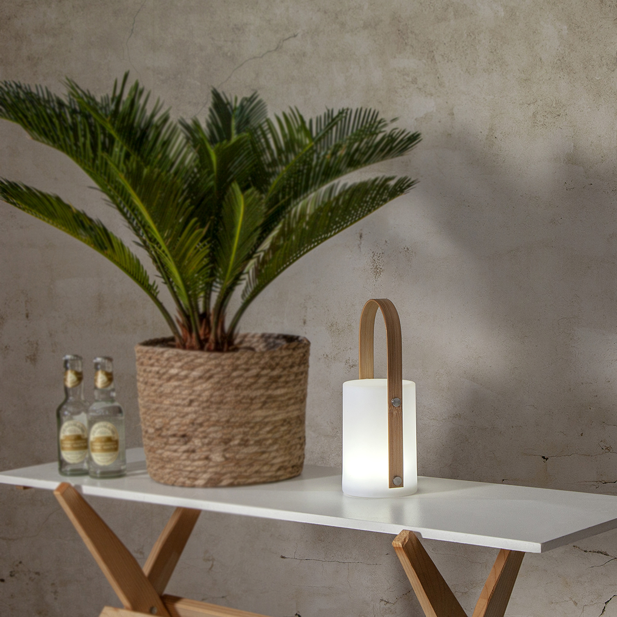 Uppladdningsbar Lampa Star Trading Lykta Lisa LED