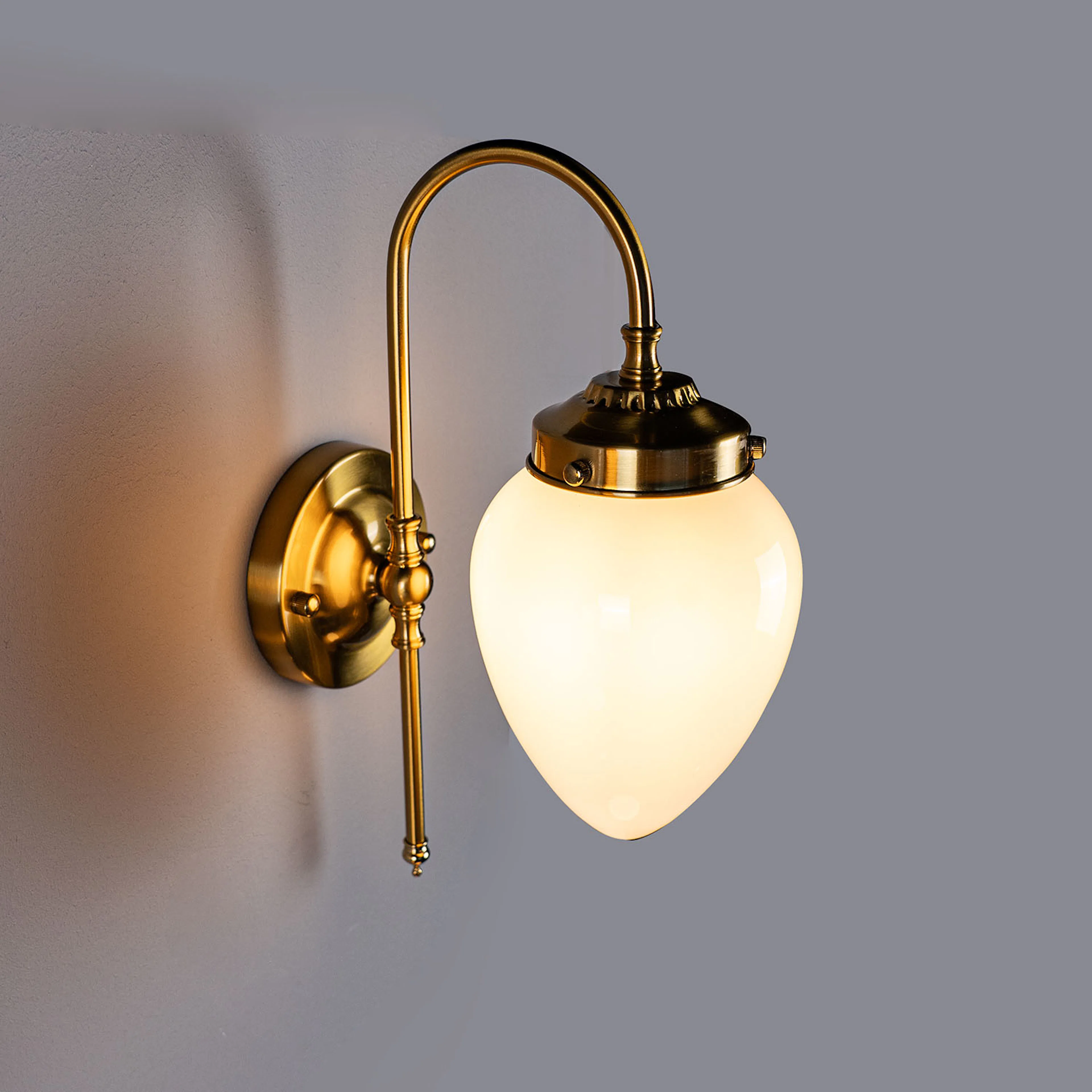 Vägglampa Mässing - Ekenäs Mässing