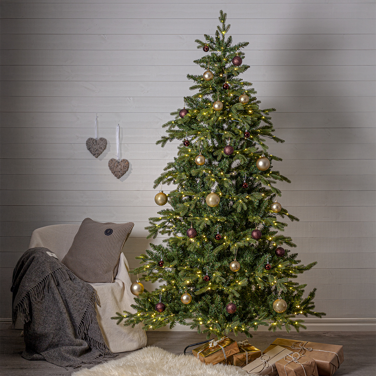 Plastgran Star Trading Larvik med LED-belysning 210 cm