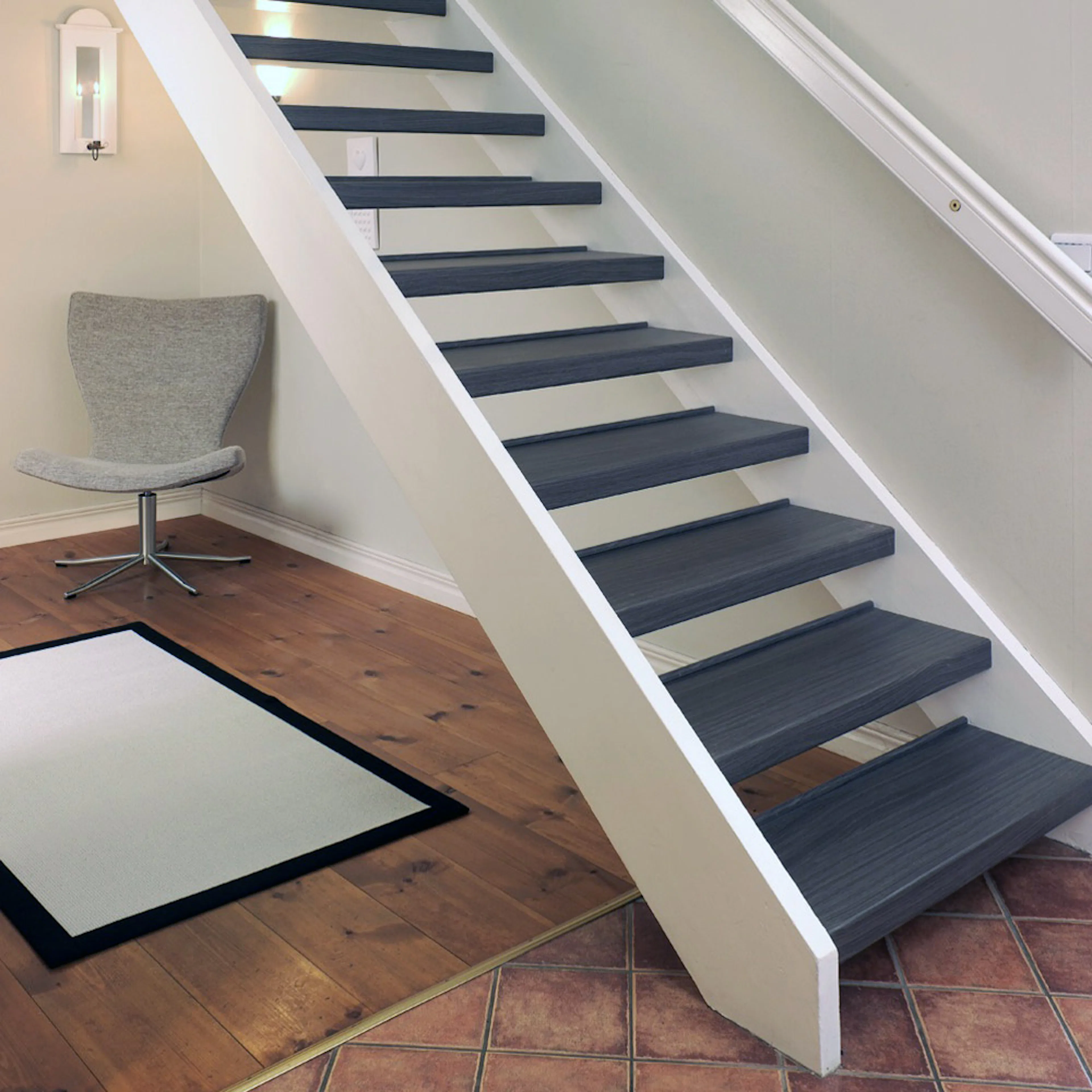 Trapprenovering Lundbergs Laminat Silvergrå