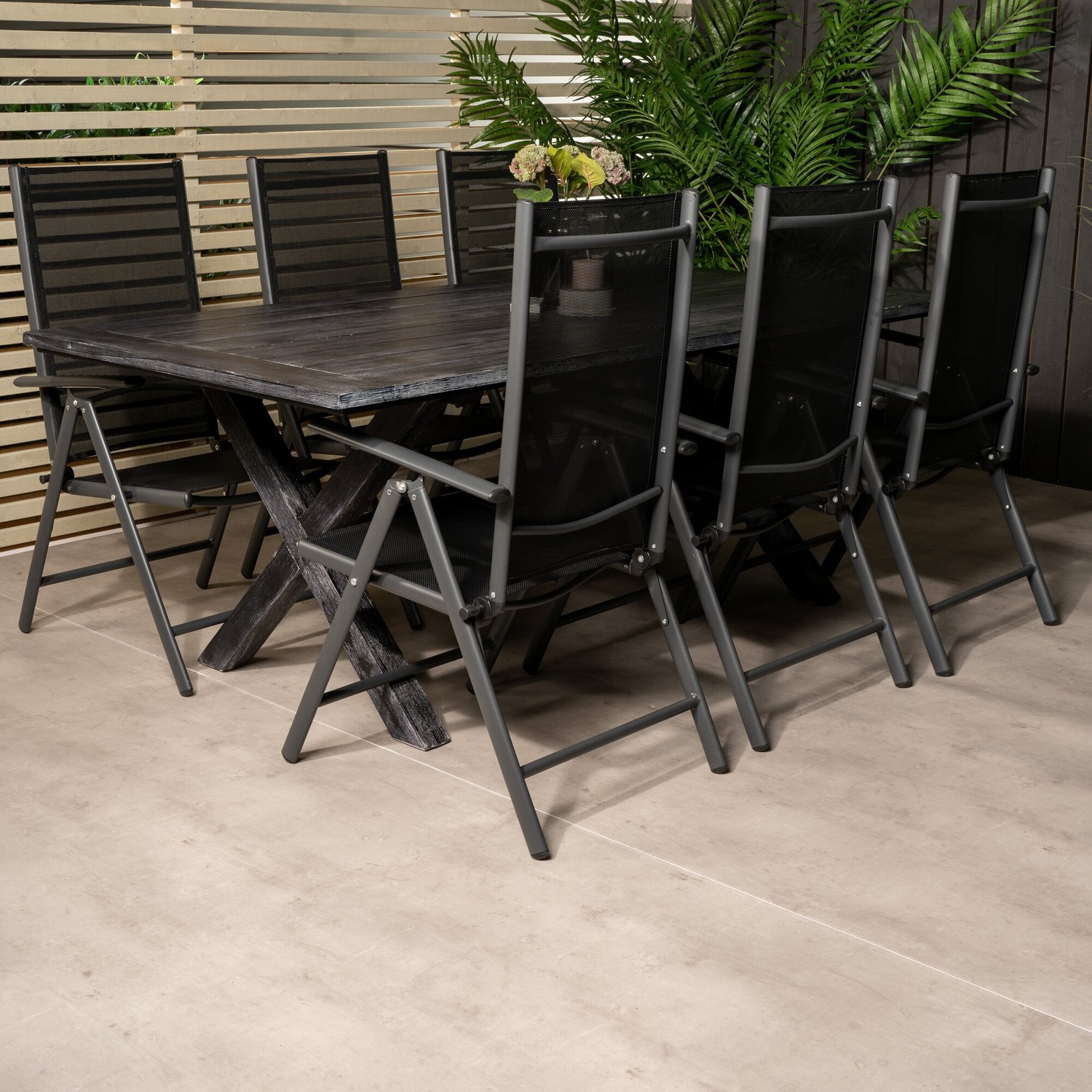 Matgrupp Venture Home Rossi 200 med 6 Bront Stolar
