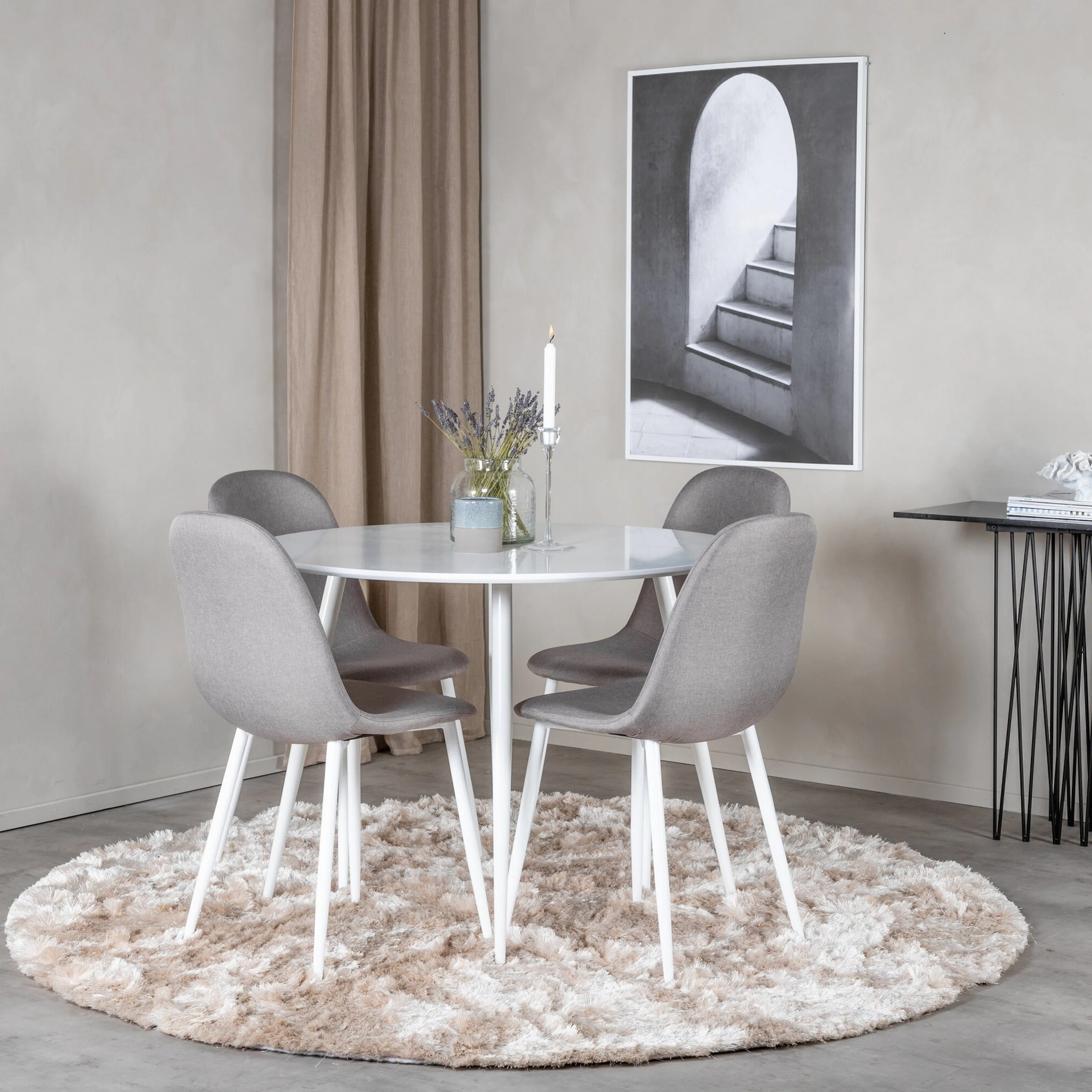 Plaza Round Table 100 cm - White top / White Legs +Polar Mat Vit/Vit