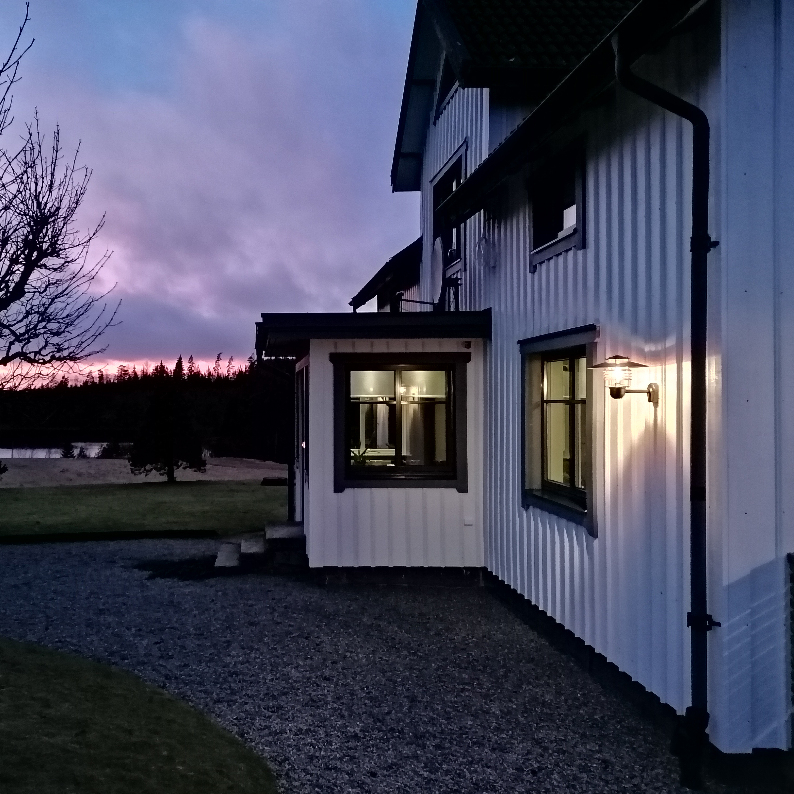 Väggarmatur Westal Tellus 75W