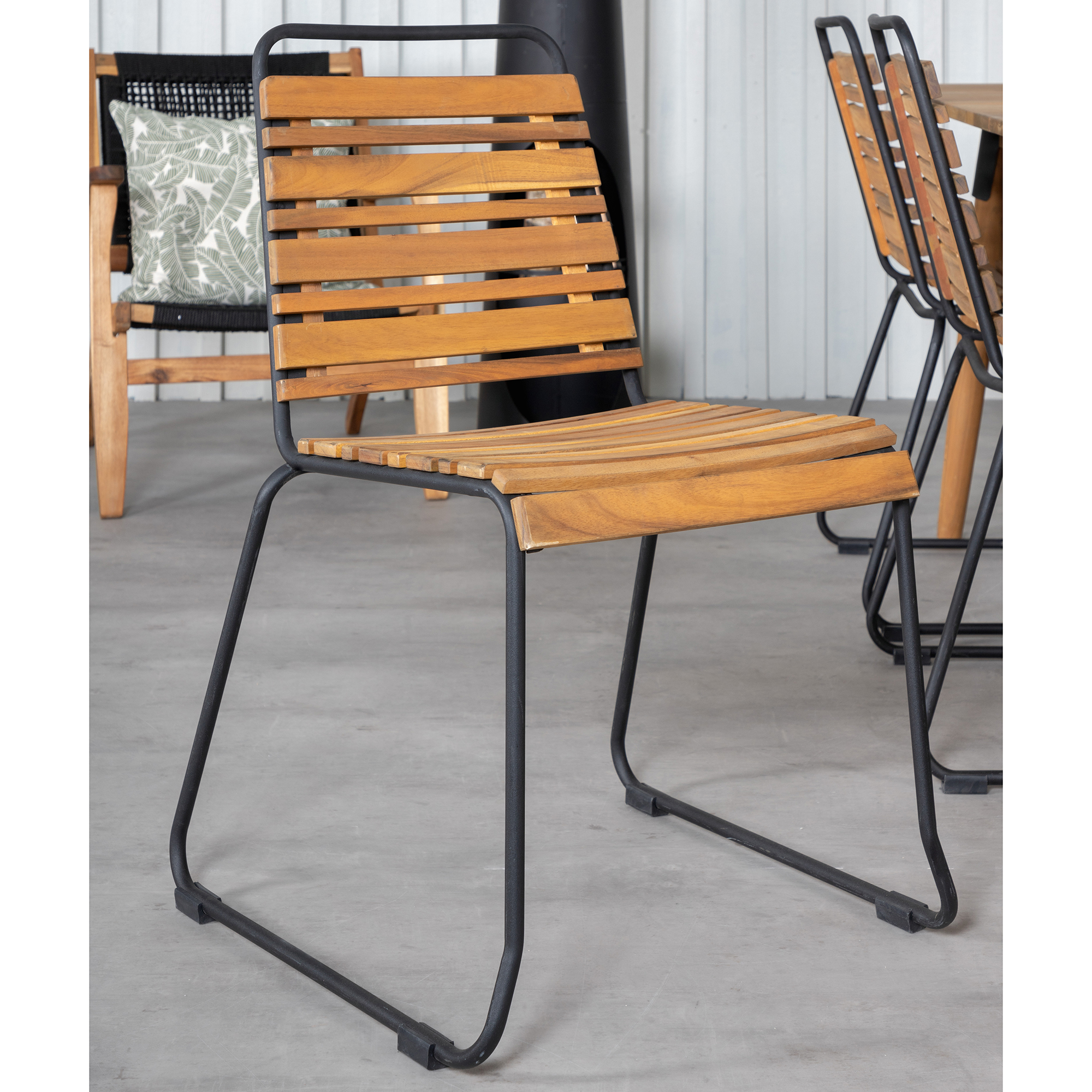 Matgrupp Venture Home Julle med 6 Boy Matstolar