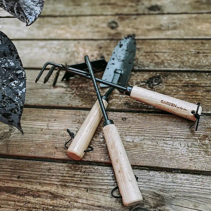 Trädgårdsset by Benson