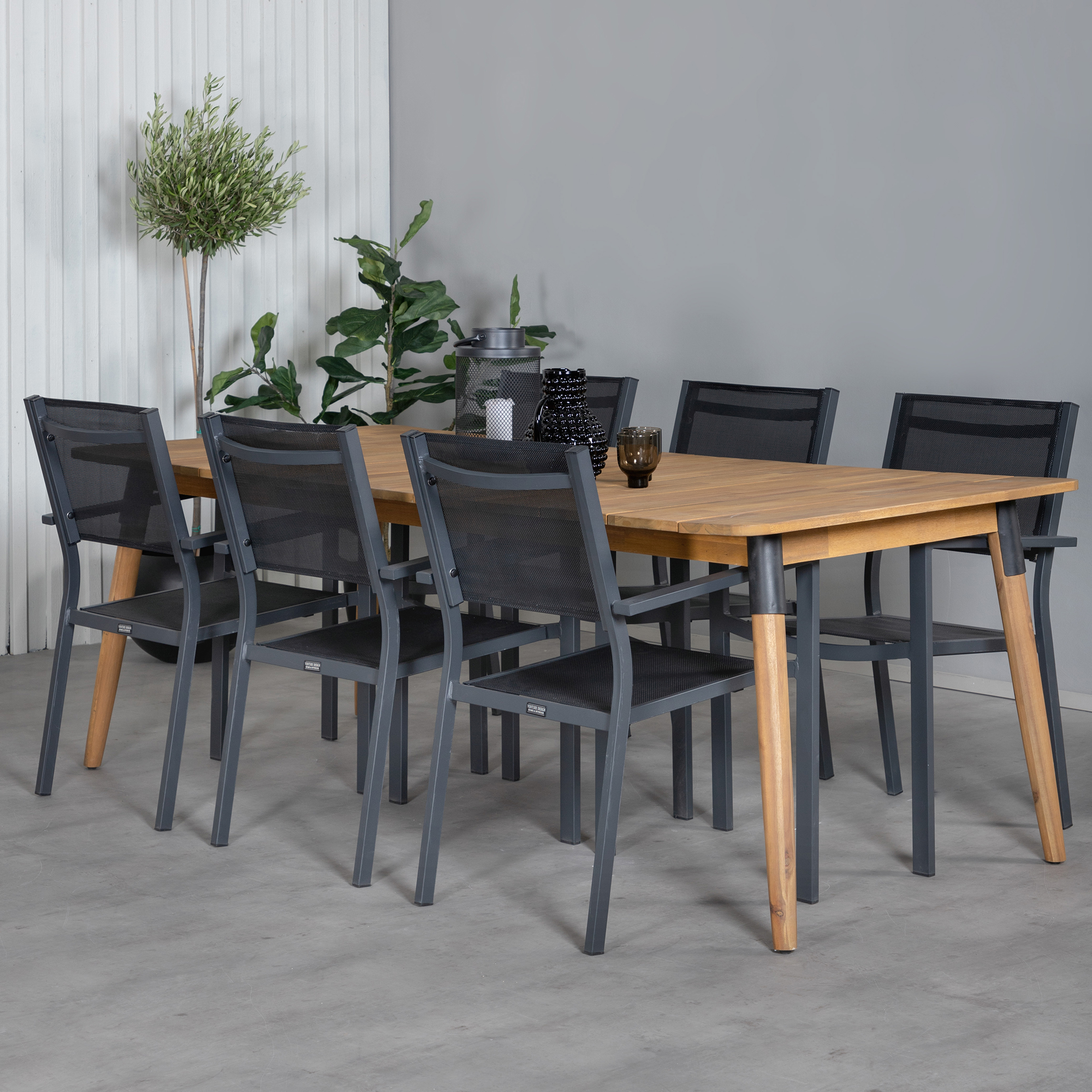 Matgrupp Venture Home Julle med 6 Cubb Matstolar