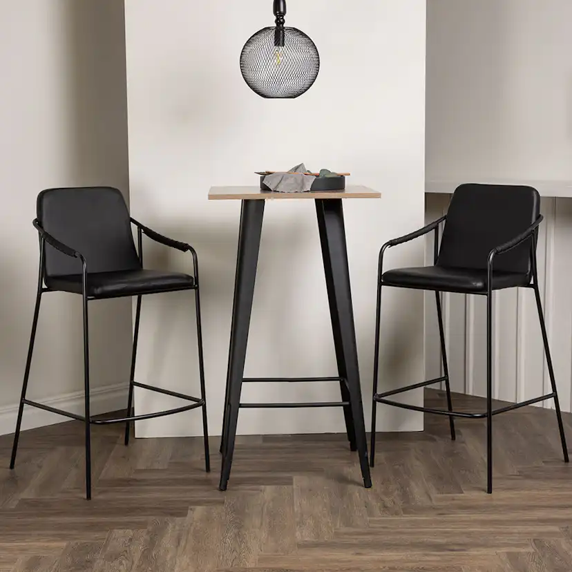 Matgrupp Venture Home Tempe med 2 st Bella stolar