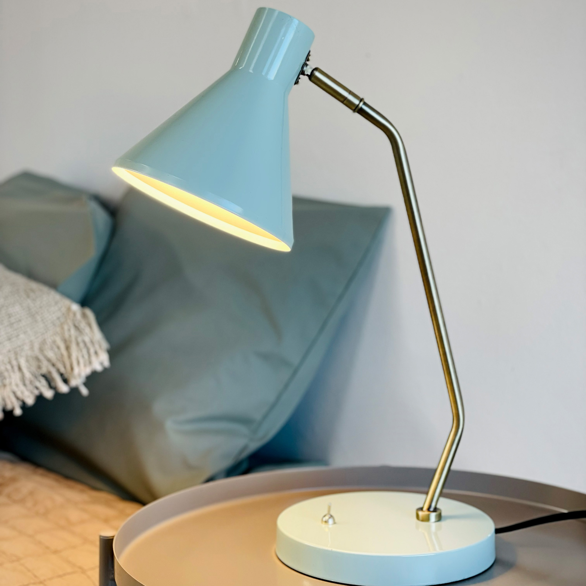 Bordslampa Dyberg Larsen Sleep