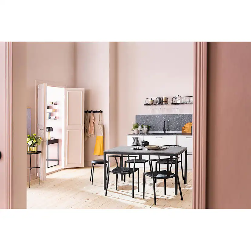 Matstol In Living Elysia
