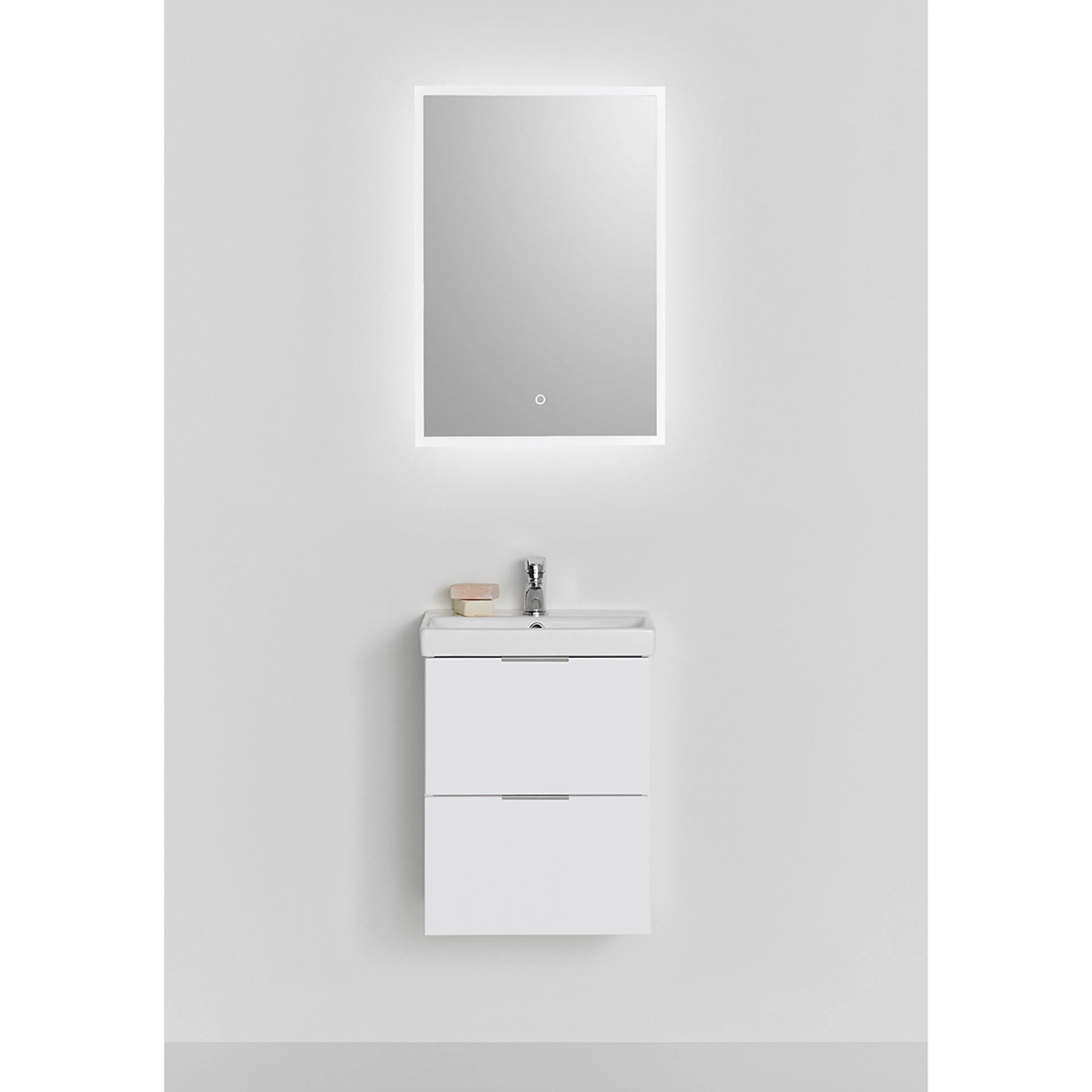 Möbelpaket Hafa Neat med Lådor och Spegel Store Square LED