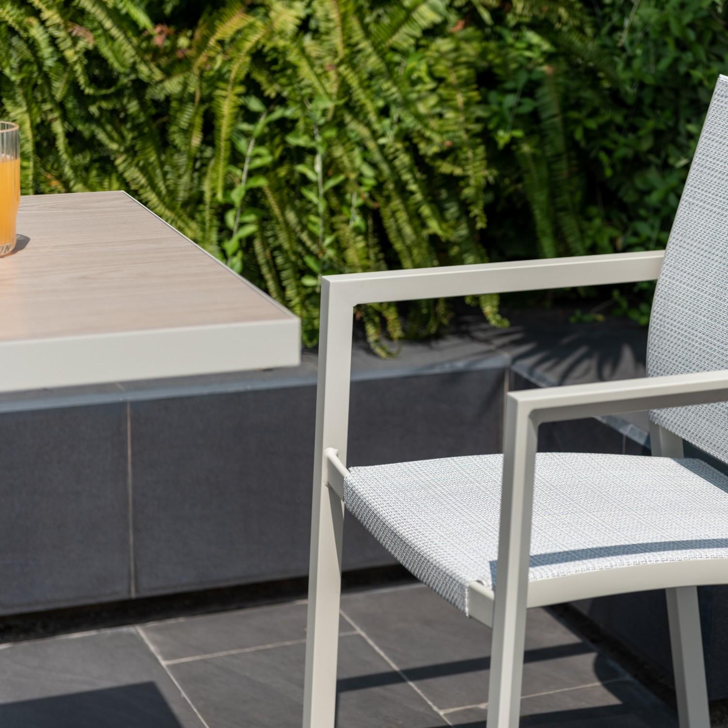 Cafébord LifestyleGarden Urbanite