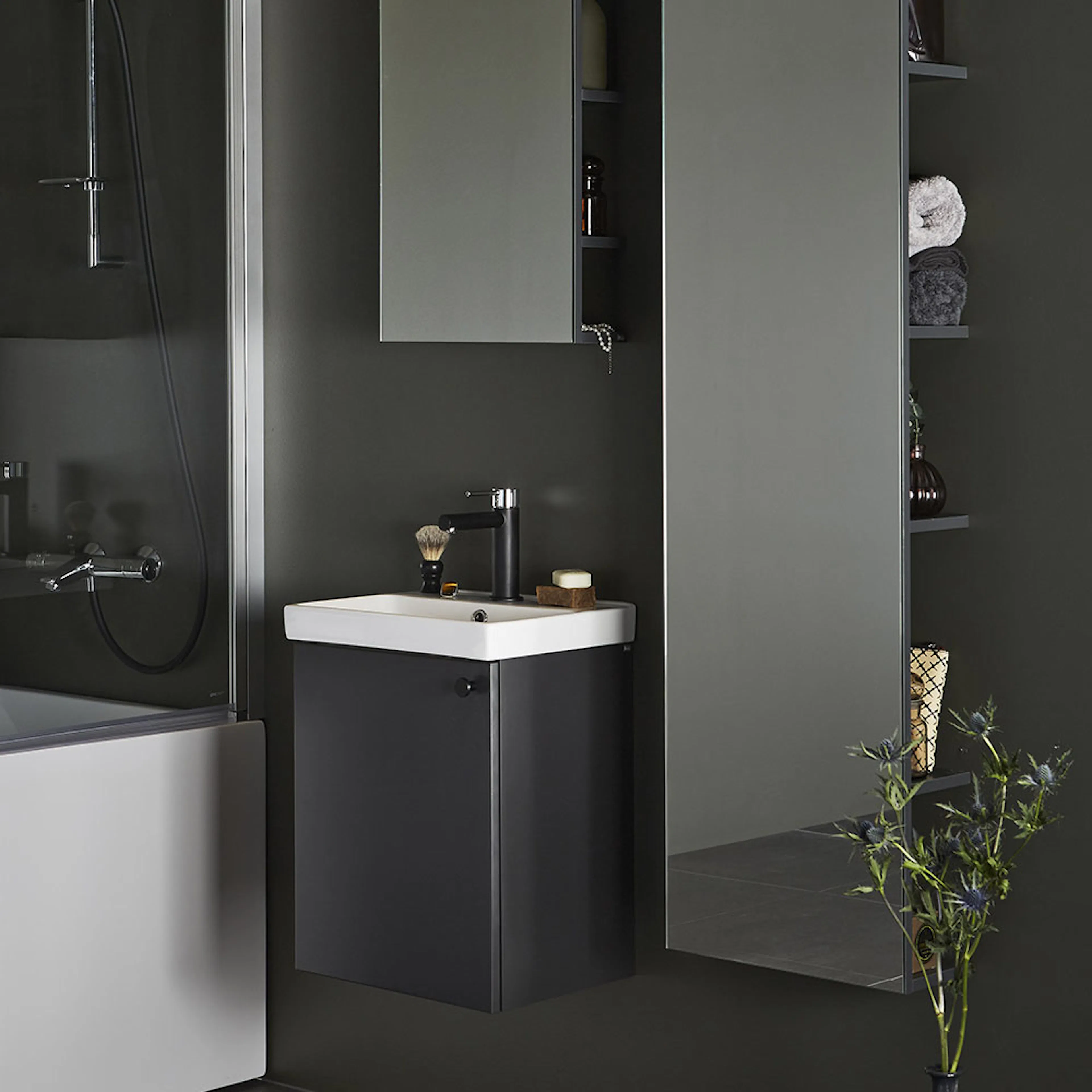 KOMMOD NEAT LUCKA ANTRACIT 420 B: 420 mm, Antracit