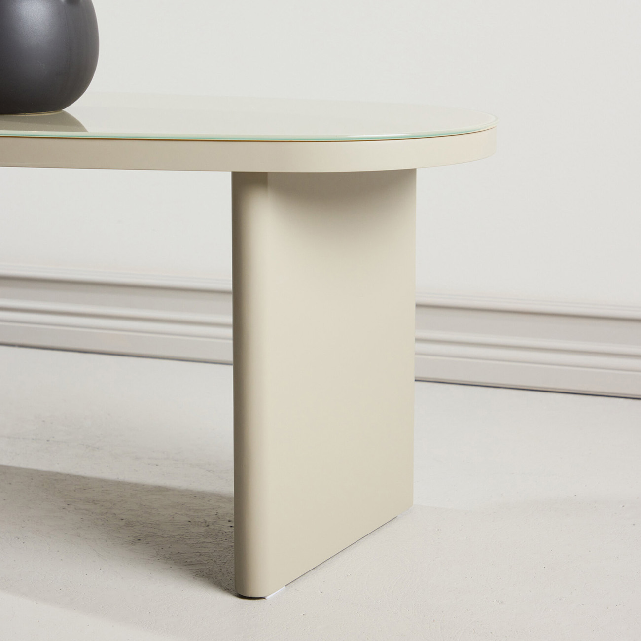 Sidobord Venture Home Grönvik