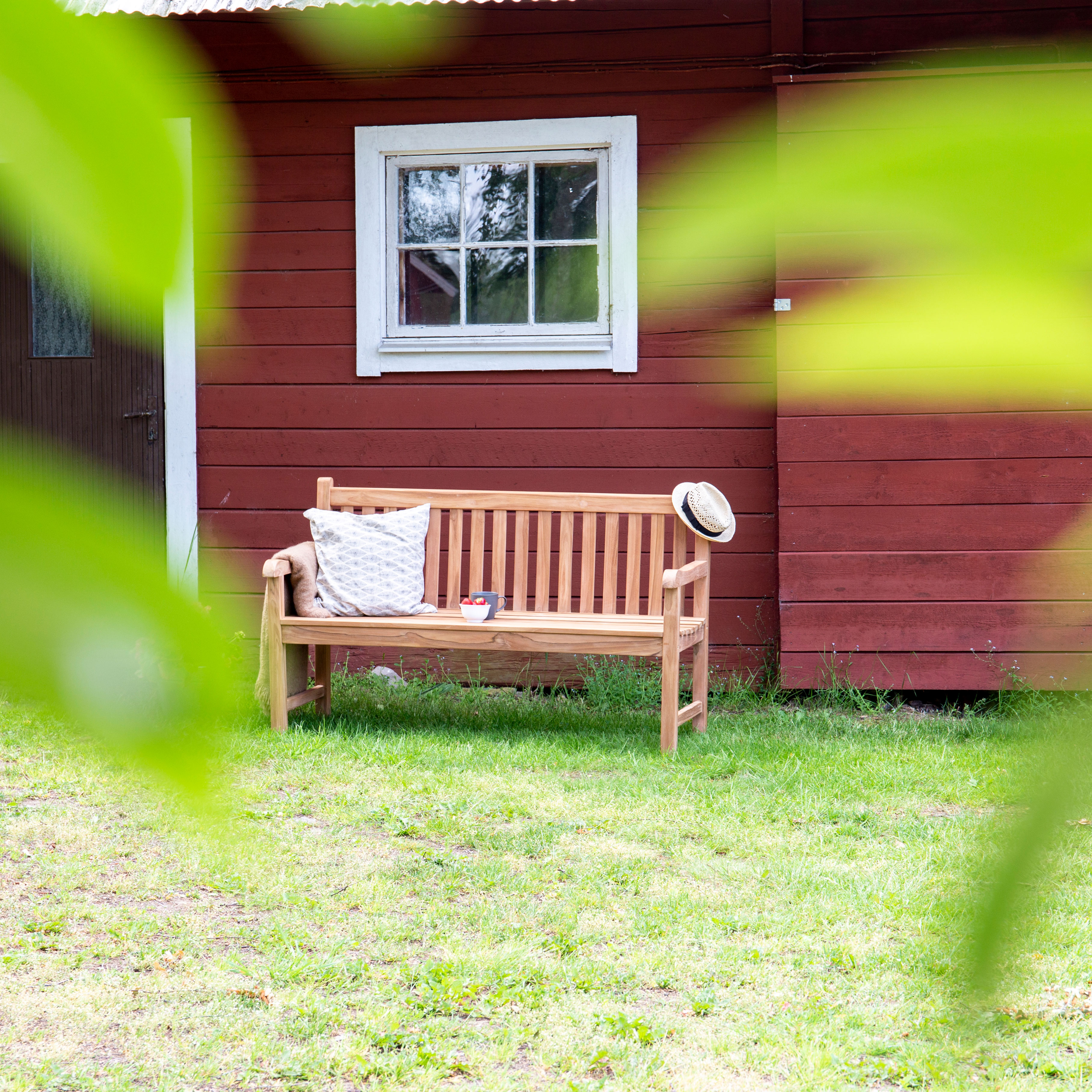 Bänk Venture Home Kenya med ryggstöd