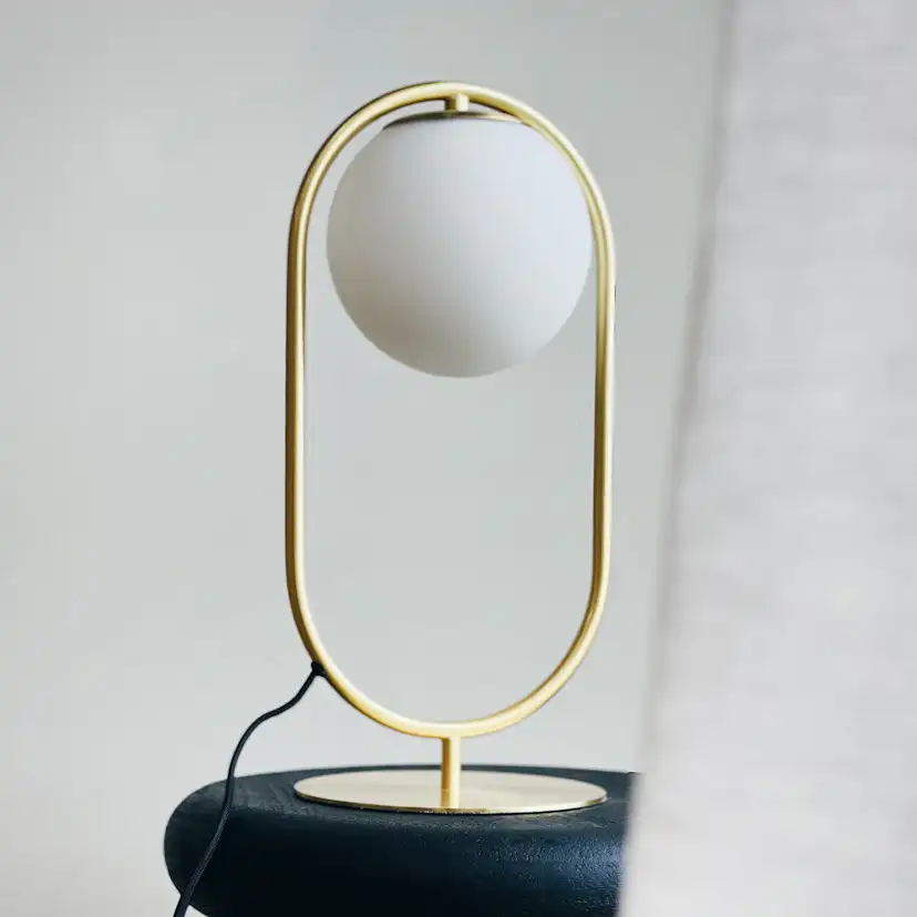Bordslampa Dyberg Larsen French collection Reims