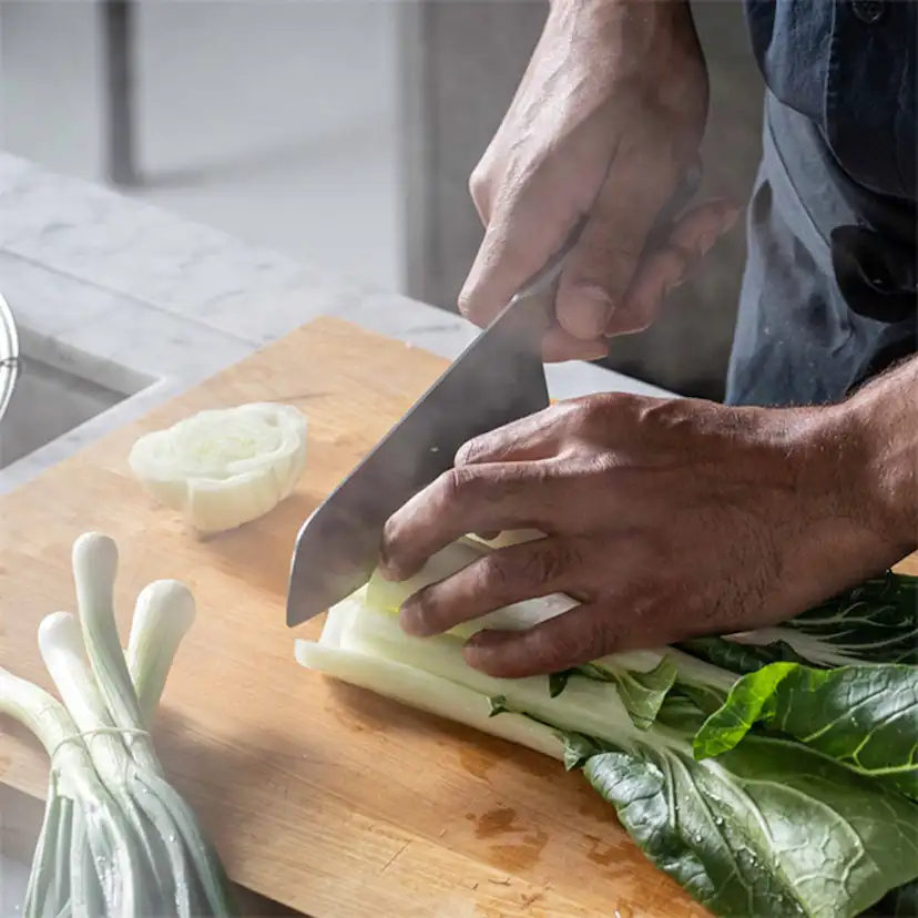 Santokukniv Fiskars All Steel 17 cm - Idealisk För Kött, Fisk och Grönsaker