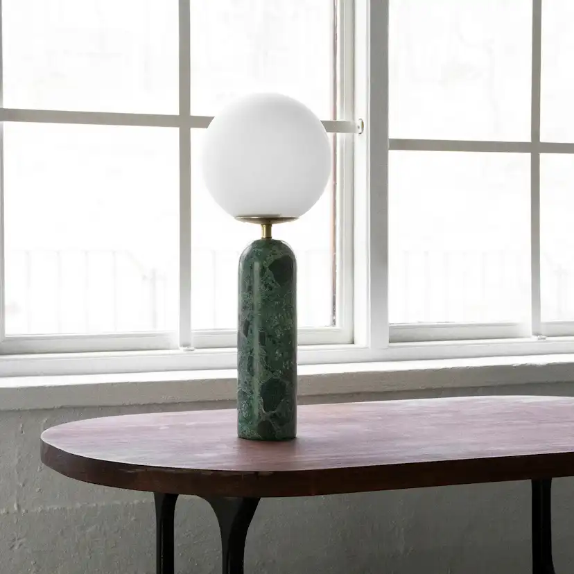 Bordslampa Globen Lighting Torrano