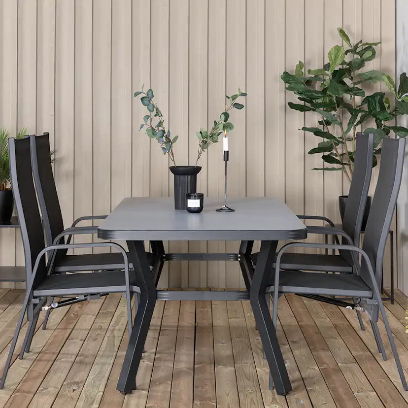 Matgrupp Venture Home Vyn Svart med 4 Curz Matstolar