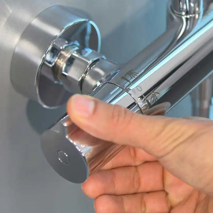 Takduschset Hansgrohe Crometta E 240 1jet Showerpipe 150 cc 150 cc