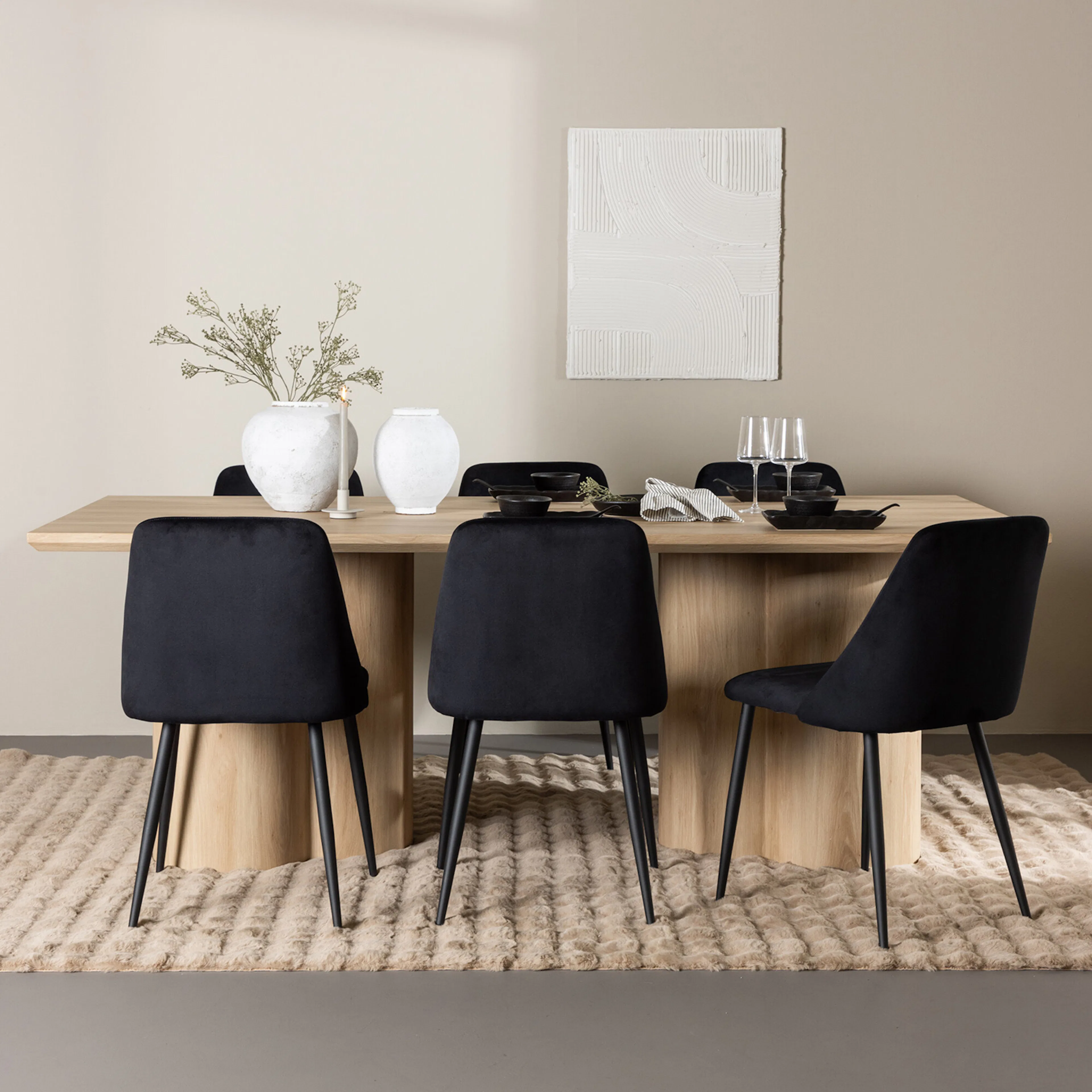 Olivia Dining Table with Night Dining Chair Vittvätt/Svart