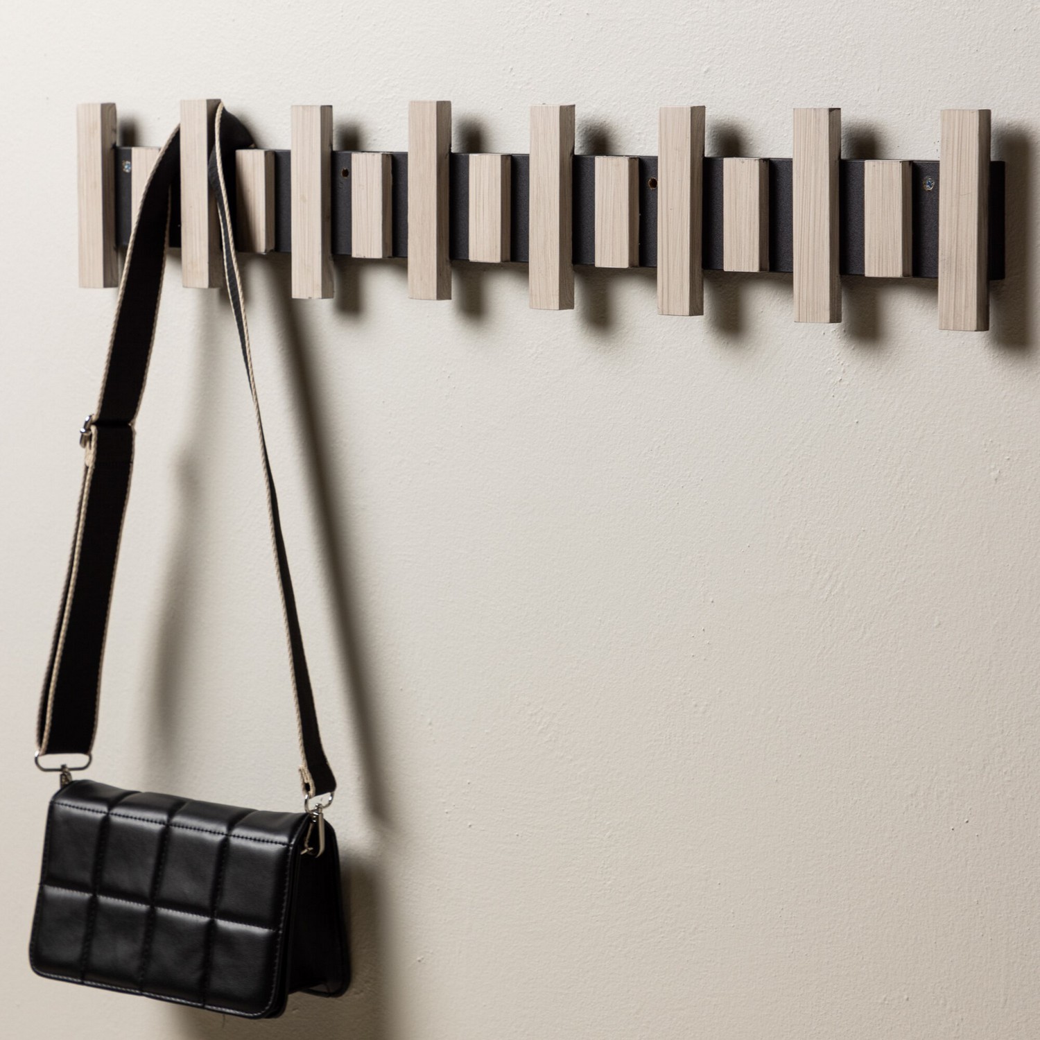 Klädhängre Venture Home Nimes