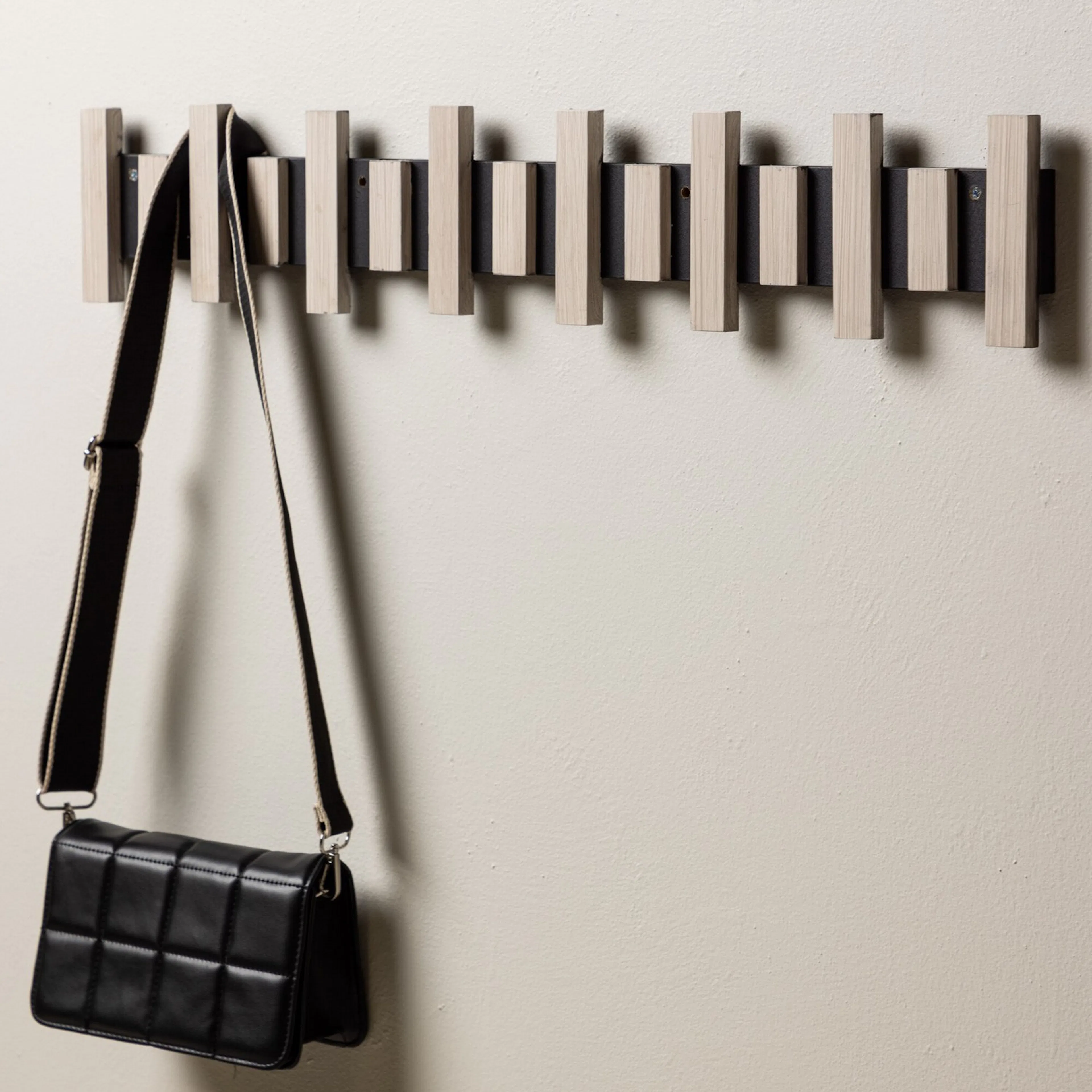 Klädhängre Venture Home Nimes