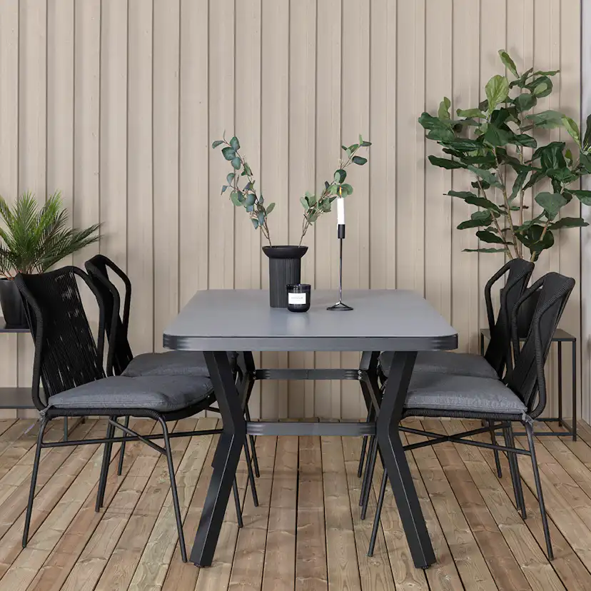 Matgrupp Venture Home Vyn med 4 Julle Stapelbara Matstolar