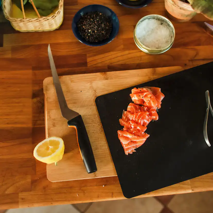 Filékniv Fiskars Functional Form 22 cm