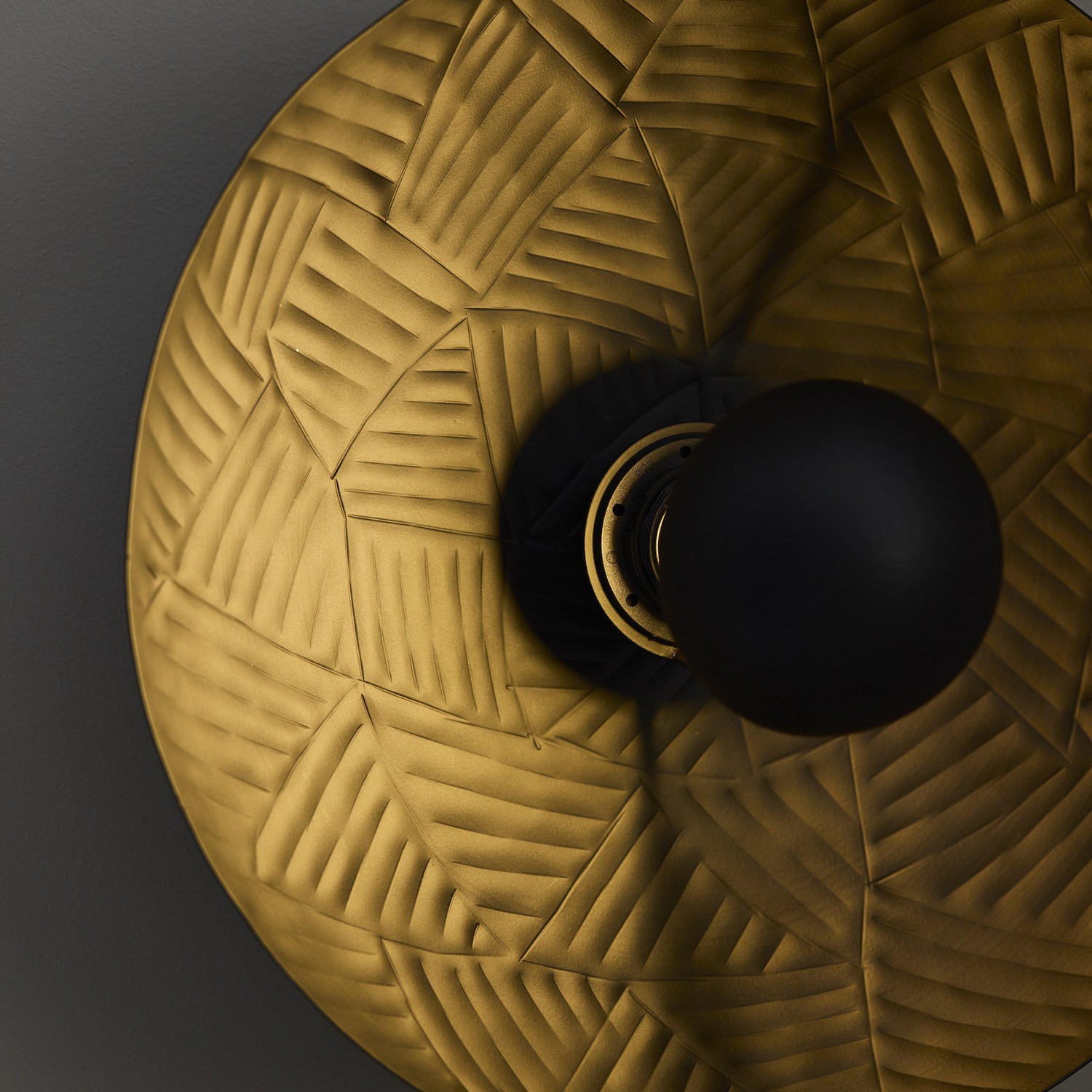 Vägglampa PR Hom Ribble