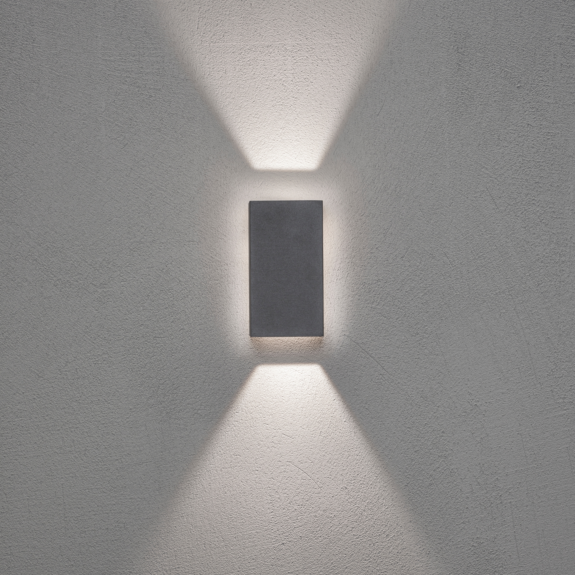 Vägglykta Gnosjö Konstsmide Cremona Upp/Ned/Bak 3X3W High Power LED
