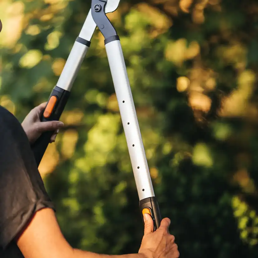 Grensax Fiskars SmartFit Teleskopisk L86