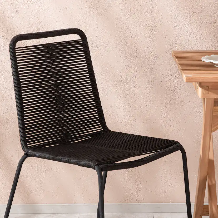 Matgrupp Venture Home Ghana Teak 70x70 cm med 2 Lindos Stapelstolar