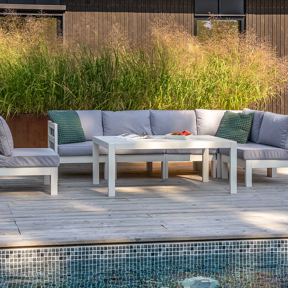Loungebord Utomhus Eden Wood Ransvik Greige 77x138x55 cm Svensk Norrlandsfuru FSC