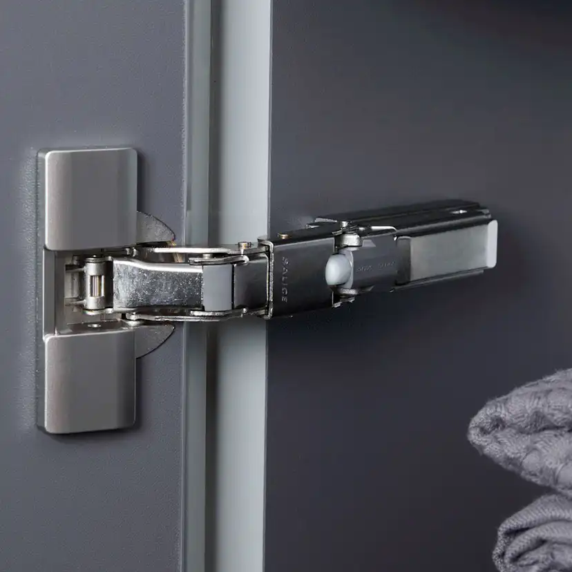 Halvhögt Nordisk vit Satin matt 400x360mm Färg: Nordisk Vit, Yta: Satin Matt, Hägning: Vänster